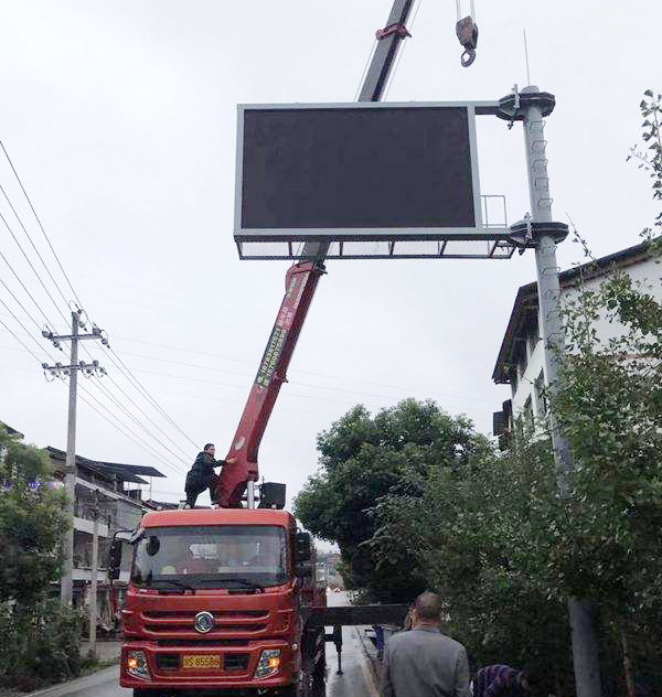 亚洲国产无线乱码在线观看